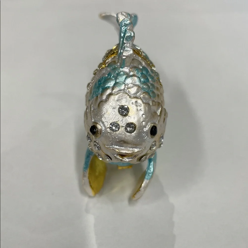 Tropical Fish Hinged Trinket Box Figurine Decorative Ring Jewelry Holder - Picture 2 of 10
